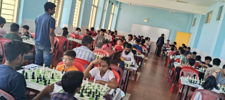 डीपीएस सागर में चल रहे नेशनल चेस टूर्नामेंट रोमांचक मोड़ पर,उलट – फेर से भरा रहा चौथा दिन