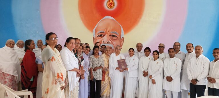 ब्रह्माकुमारीज़ की आध्यात्मिक सेवाओं पर डॉक्टरेट की उपाधि – सागर सेवाकेंद्र पर किया गया सम्मान