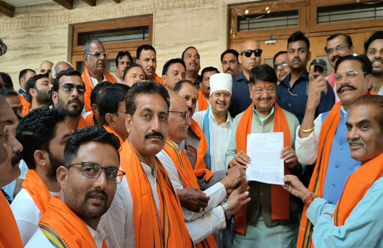 सागर में क्षत्रिय समाज की माँग पर मंत्री विजयवर्गीय ने सहमति जताई, बोले जैसा आप लोग चाहेगे वैसा होगा