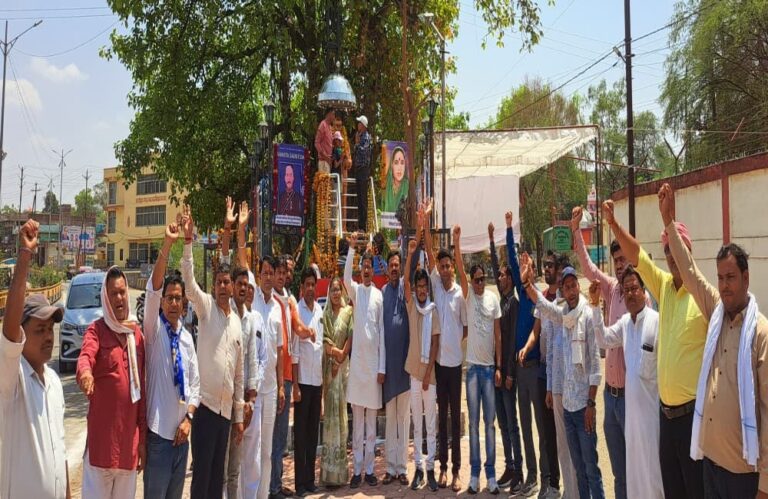 अम्बेडकर जयंती पर काँग्रेस ने संविधान की रक्षा करने की शपथ ली