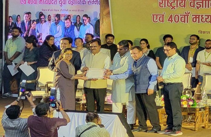 WhatsAppImage2025-04-03at2.46.37PM_copy_1000x650