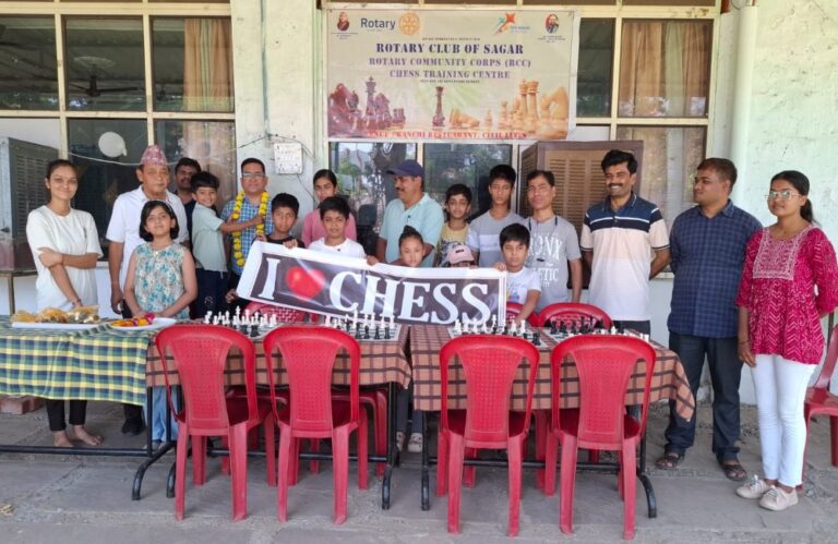 रोटरी क्लब ऑफ सागर आरसीसी द्वारा 76वां साप्ताहिक निःशुल्क शतरंज कार्यक्रम संपन्न
