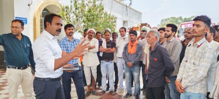 उन्नत कृषि के गुण सीखने कलेक्टर ने  कृषकों के दल को किया रवाना