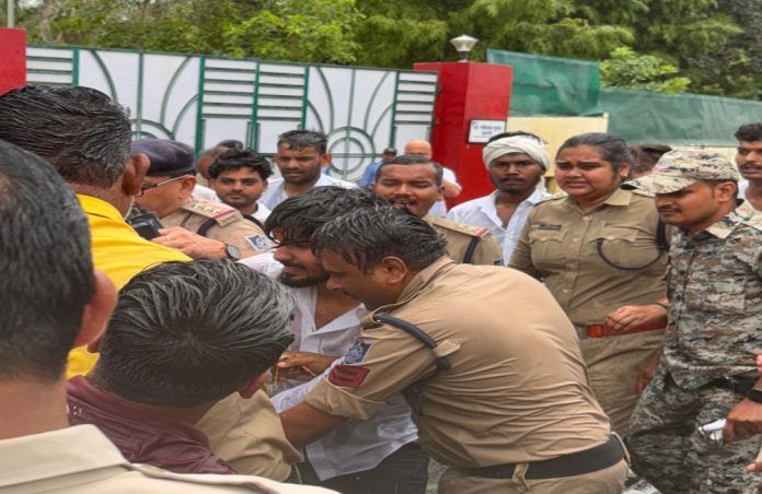 IMG-20250619-WA0050_copy_1000x650