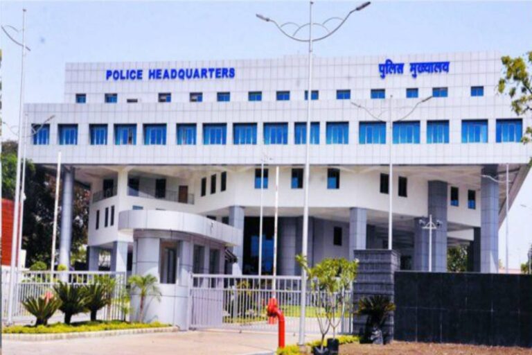 DGP का बड़ा आदेश: पुलिस कार्यालयों में भी जमे कर्मचारियों का होगा ट्रांसफर