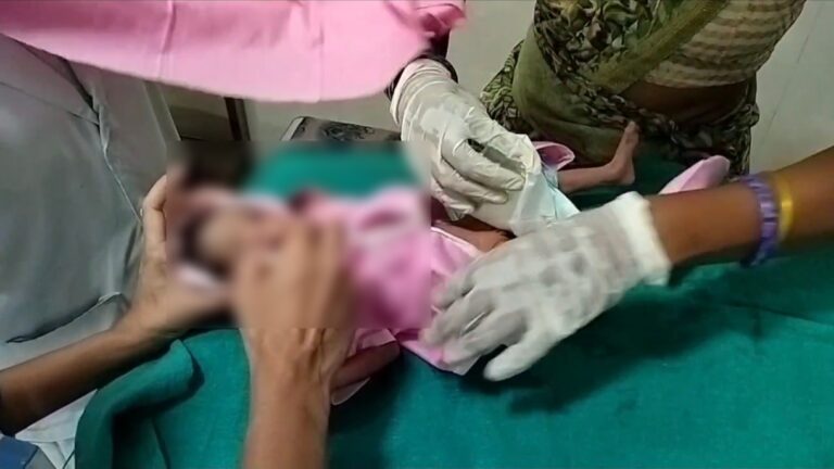 सागर के देवरी में सड़क किनारे मिली एक दिन की नवजात ,राहगीर ने पहुंचाया अस्पताल 