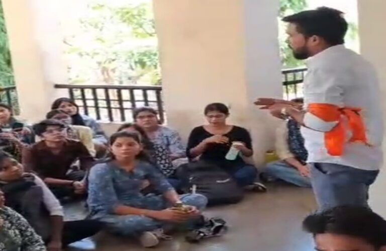 सागर केंद्रीय विश्वविद्यालय की छात्रावास को बनाया जा रहा धर्मशाला, फूटा ABVP का गुस्सा