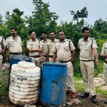 सागर में अवैध शराब के खिलाफ बड़ी कार्रवाई: 3 क्विंटल से ज्यादा महुआ लाहन और भारी मात्रा में कच्ची शराब बरामद, 4 प्रकरण दर्ज