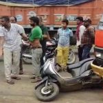 सागर में ट्रक ड्राइवर से मारपीट का वीडियो वायरल, मुकदमा दर्ज