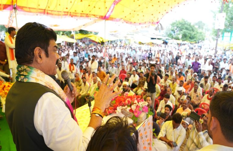 MP News: राहतगढ़ में विकास कार्यों की सौगात, मंत्री गोविंद सिंह राजपूत ने 25 करोड़ की परियोजनाओं का लोकार्पण और भूमिपूजन किया