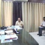 विद्यार्थियों को छात्रवृत्ति का वितरण समय पर कराएँ- कमिश्नर