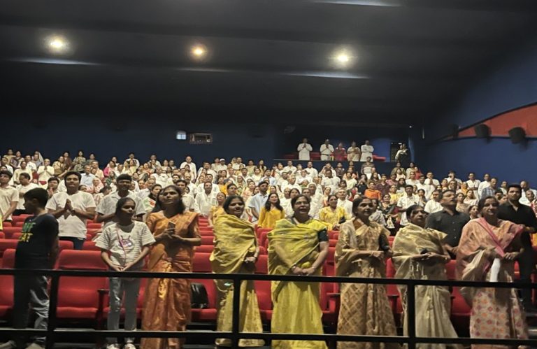 सागर में महावीर जिनालय द्वारा धर्म प्रभावना, धर्म वत्सला का नवीन प्रयोग, 450 से भी अधिक लोग एक साथ आये 