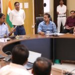 योजनाओं के लाभ में देरी पर सख्त हुए कलेक्टर, नगर निगम कमिश्नर समेत कई अधिकारियों को कारण बताओ नोटिस जारी