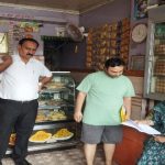 मिठाई दुकानों पर बड़ी कार्रवाई : कलेक्टर के निर्देश पर खाद्य विभाग की छापामार कार्रवाई, सैंपल लिए गए, घरेलू गैस सिलेंडर जब्त