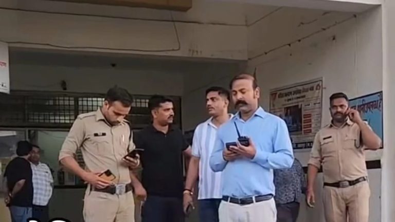 कुख्यात कैदी अस्पताल से फरार, 4 पुलिसकर्मी थे तैनात