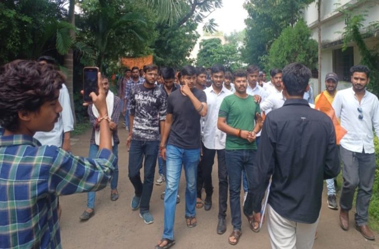 सागर। भ्रष्टाचार की मालकिन प्राचार्या: शासकीय स्नातकोत्तर महाविद्यालय में आर्थिक लूट एवं तानाशाही का खेल- विद्यार्थी परिषद