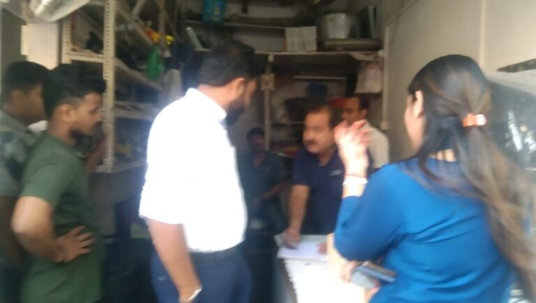 सागर में खाद्य दुकानों पर छापा मार करवाई में घरेलू गैस सिलेंडर जप्त