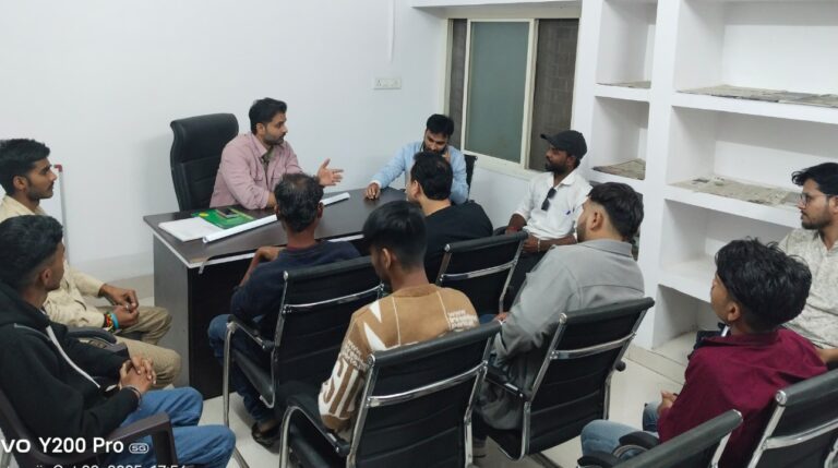 MP15 WhatsApp Chatbot’ के लॉन्च को लेकर बैठक सम्पन्न, अध्यक्ष तिवारी बोले 3 नवम्बर को होगी लॉन्चिंग