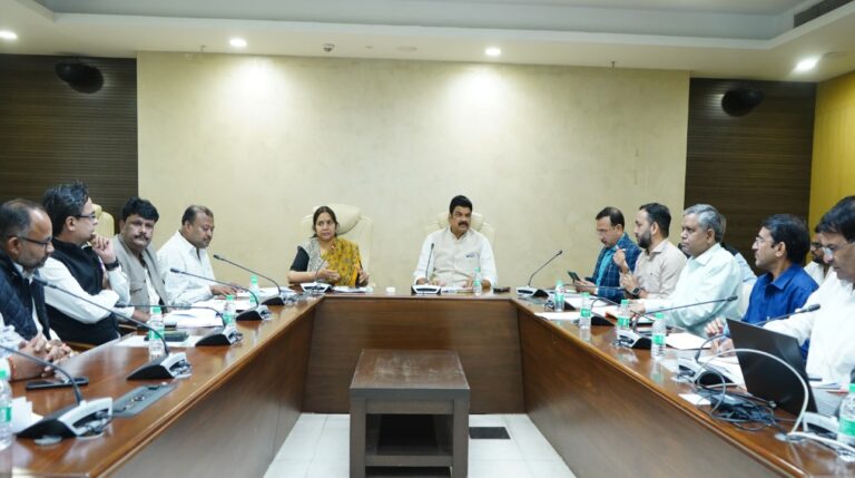 MP News: खाद्य मंत्री ने दिये एनसीसीएफ के प्रभारी के खिलाफ कार्रवाई एवं ब्लैक लिस्टेड करने के निर्देश