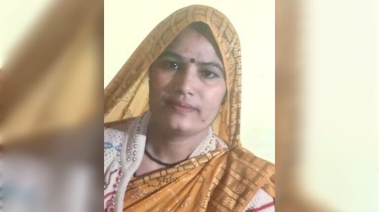 सुनीता बनी जिले की सर्वश्रेष्ठ बूथ लेवल अधिकारी, 100% मैपिंग डिजिटाइजेशन किया पूरा