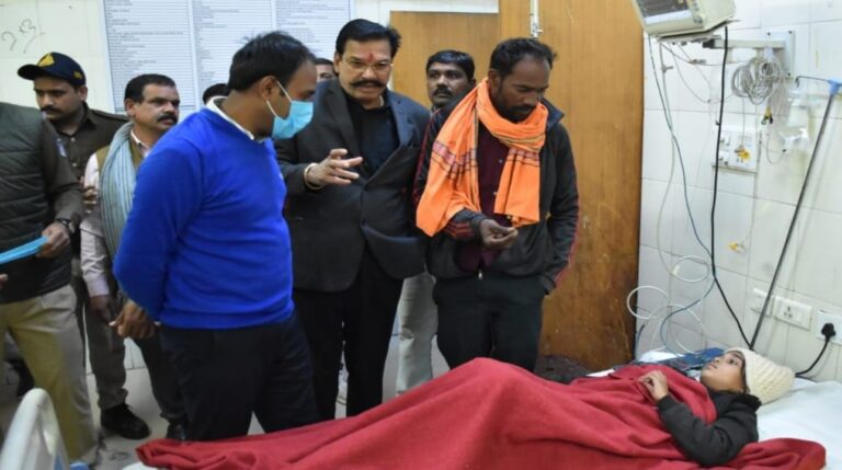 सागर में 14 बच्चें रतनजोत के बीज खाकर बीमार हो गए, इलाज जारी