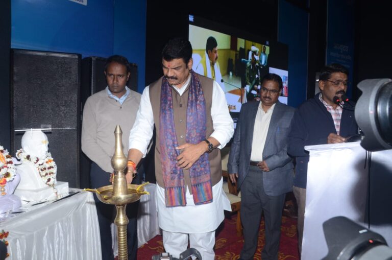 बुंदेलखंड उद्योग इकाईयों का हब बन रहा है – मंत्री गोविंद राजपूत