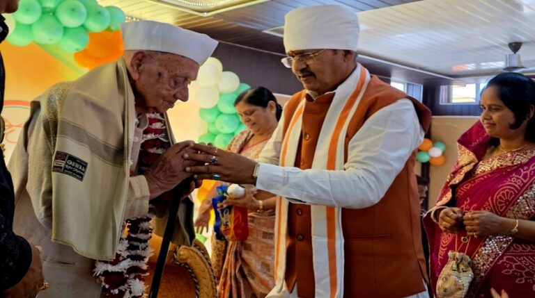 स्वतंत्रता संग्राम सेनानी ताराचंद जैन के शताब्दी जन्मदिवस पर हुआ सम्मान