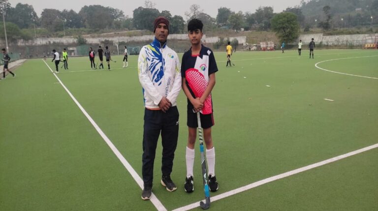 सागर के हॉकी खिलाड़ी हसनैन खान का 59वी एस.जी. एफ.आई. नेशनल हॉकी प्रतियोगिता में चयन