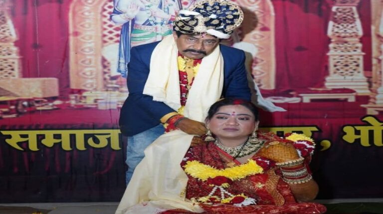 BJP के पूर्व मंत्री ने कांग्रेस नेत्री के साथ ले लिए 7 फेरे