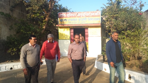 केसली में अनुसूचित जनजाति छात्रावास का कलेक्टर ने किया निरीक्षण, व्यवस्थाओं का  लिया जायजा, दिए आवश्यक निर्देश