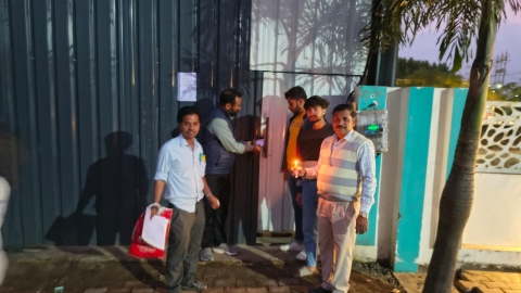 अनुमति एवं वैध दस्तावेजों के बगैर चल रही फैक्ट्री को किया गया सील