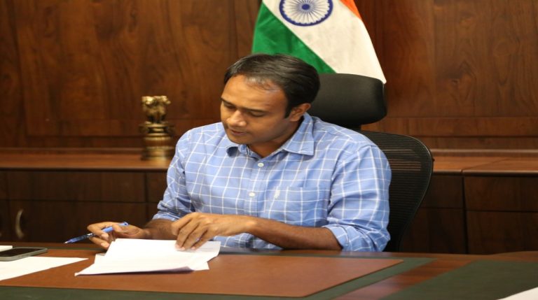 Sagar News: मौसम को देखते हुए मंडियों में करें आवश्यक व्यवस्थाएं – कलेक्टर