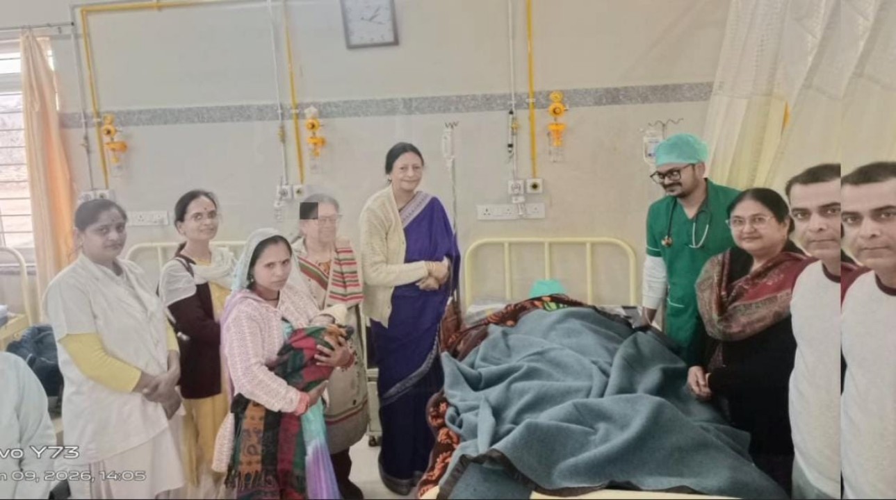 बंडा सिविल अस्पताल में सिजेरियन प्रसव सुविधा शुरू, स्वास्थ्य टीम ने कलेक्टर का माना आभार