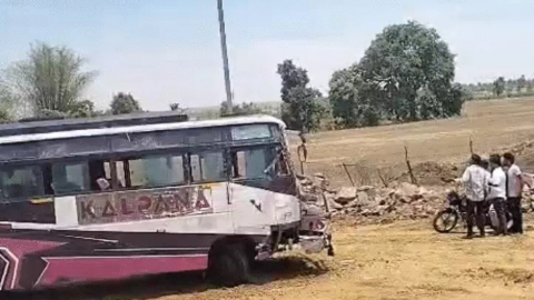 रायसेन में भीषण सड़क हादसा: आमने-सामने भिड़ीं दो बसें, 3 यात्रियों की मौत, 15 घायल